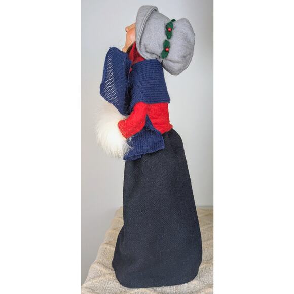 Byers' Choice Caroler Vintage 1989 Woman Black Skirt Red Coat Fur Muff Gray Hat - Picture 6 of 11